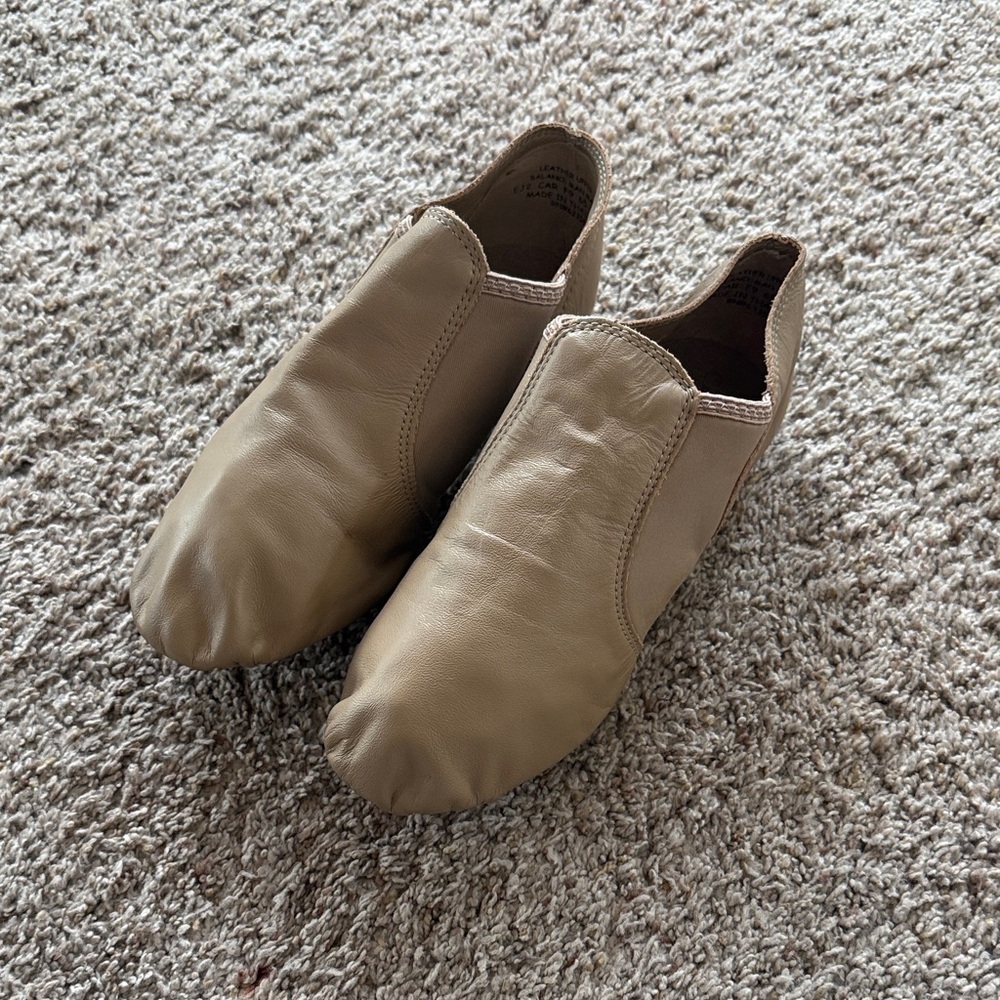 Capezio Tan Kids Jazz  Shoes